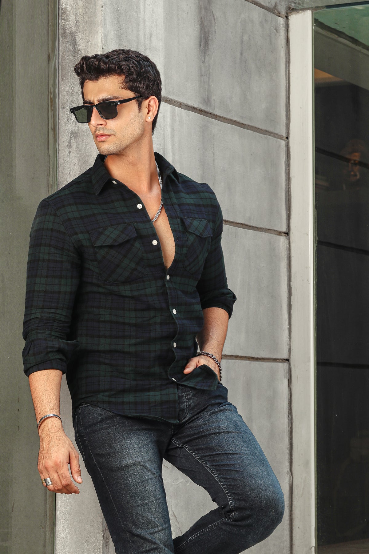 Flannel in navy and green